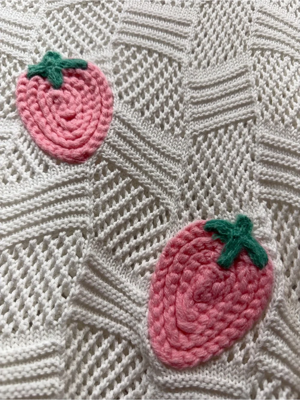 Debut Strawberry Crochet Sweater Vest M/L 100% Cotton